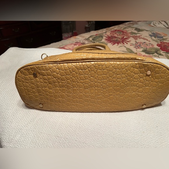 Vintage Talbots Satchel bag , Gold textured - Picture 6 of 7